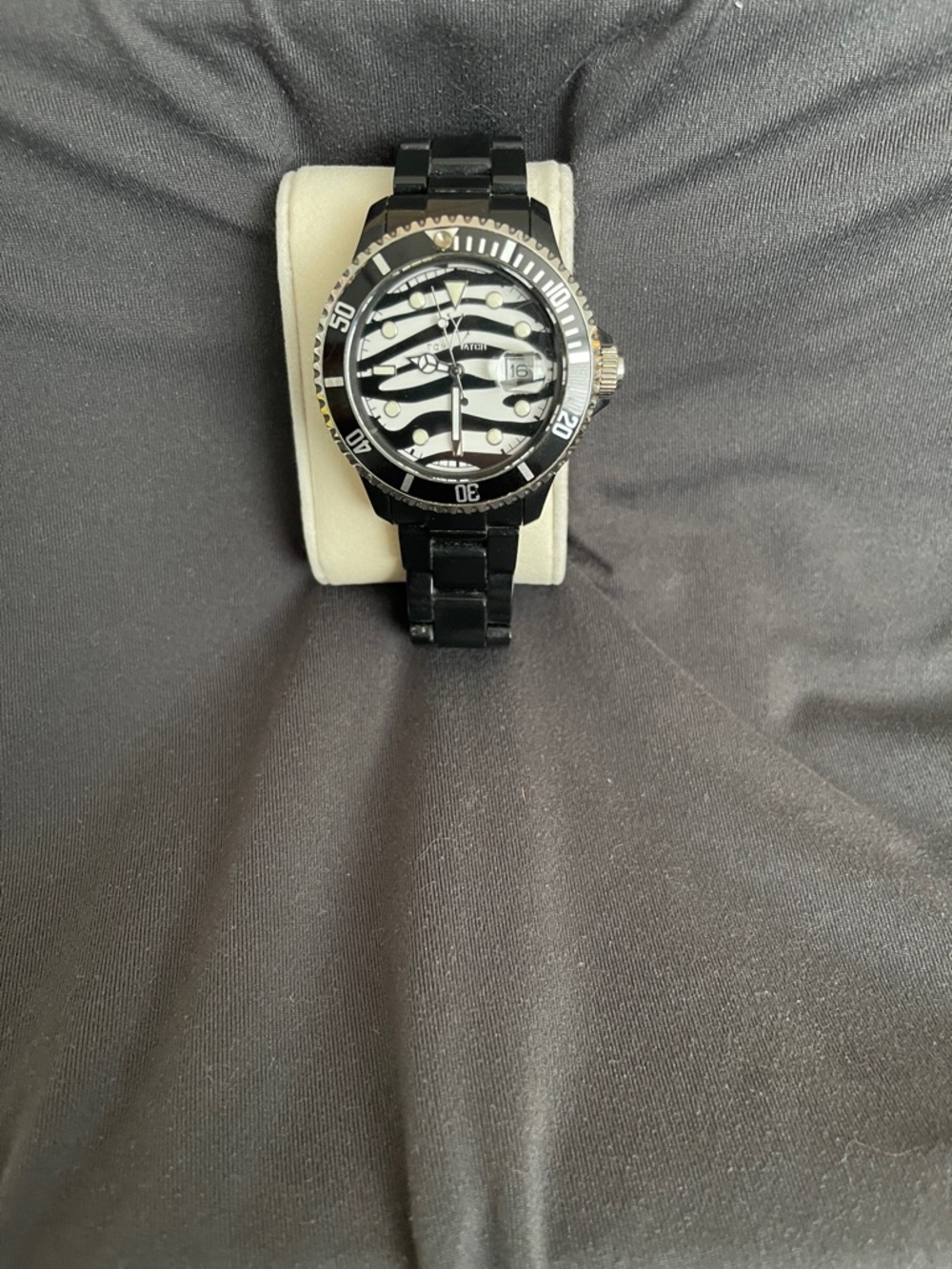 Black Women's Zebra-Pattern Dial Fashion Watch